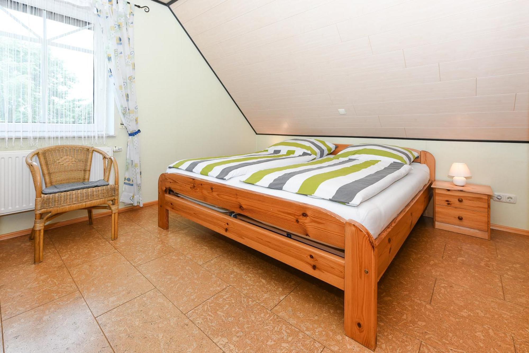 Ferienwohnungen Im Haus Flinthoern Нойхарлингерзиль Экстерьер фото